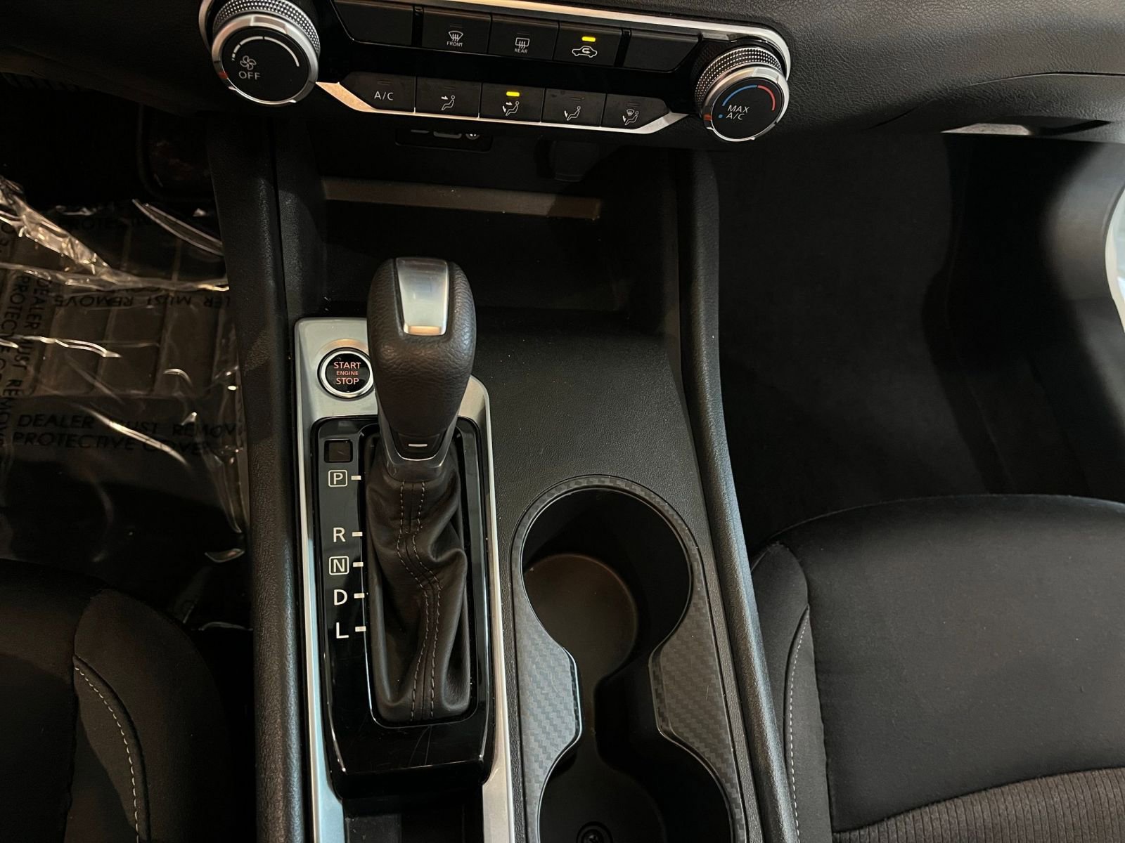 Used 2025 Nissan Altima 2.5 SV image 40