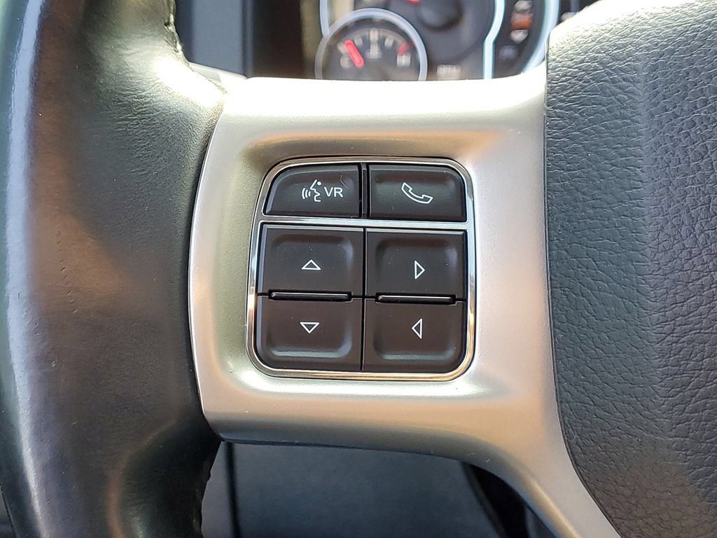 Used 2017 RAM 1500 Laramie AWD/4WD image 23