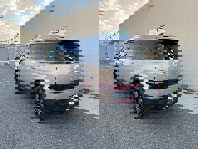 New 2026 Hyundai Santa Fe SE image 3