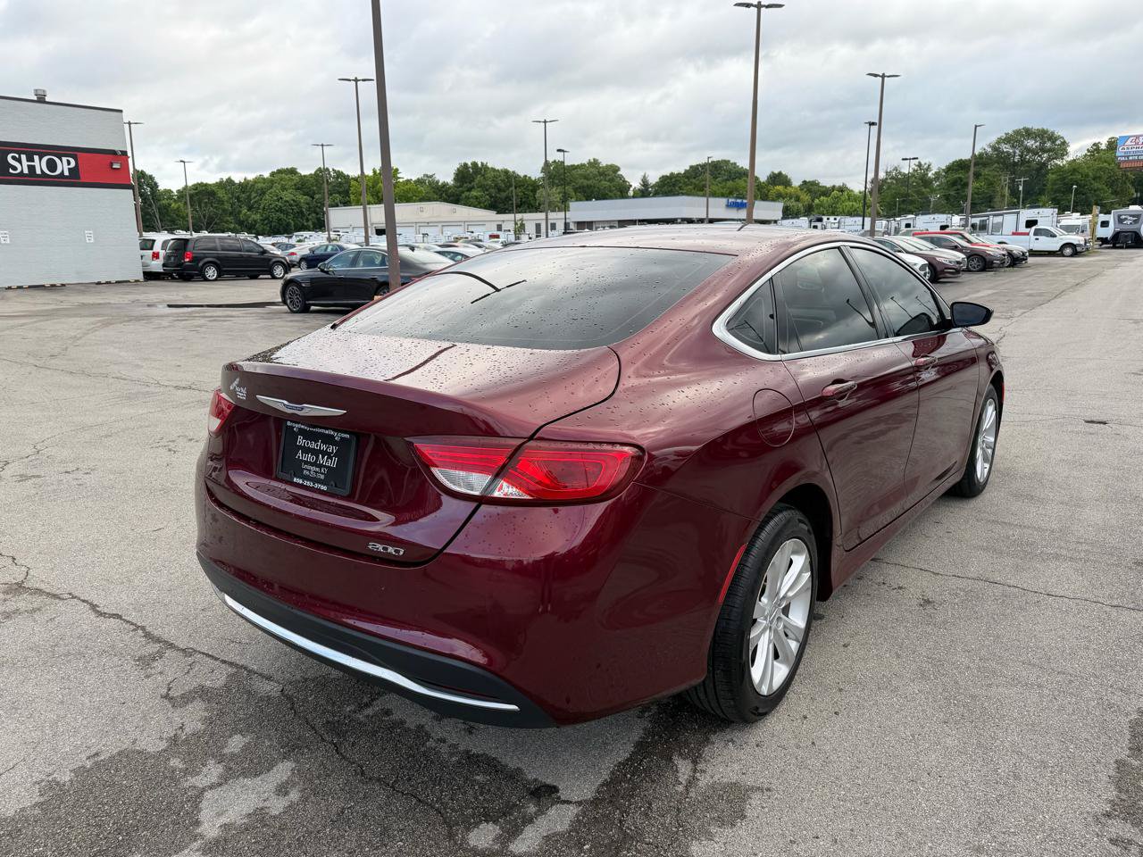 Used 2016 Chrysler 200 Limited FWD image 3