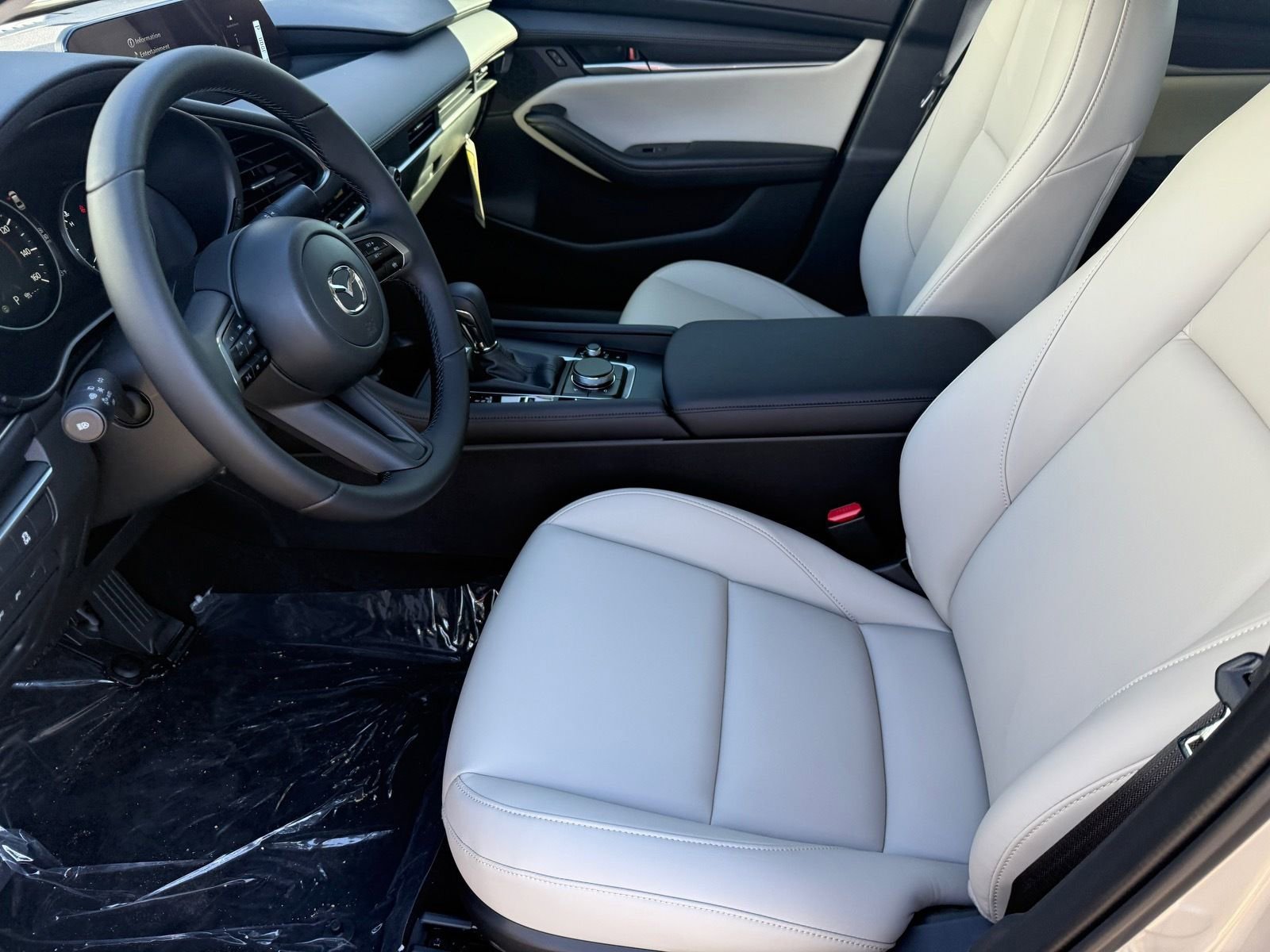 New 2026 MAZDA MAZDA3 2.5 S Sedan w/ Preferred Pkg image 18