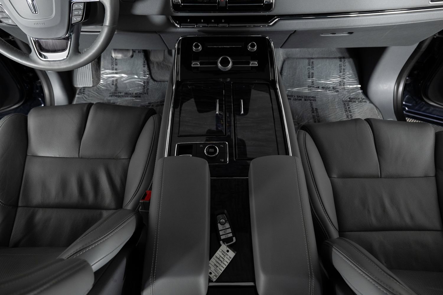 Used 2021 Lincoln Navigator Reserve w/ Cargo Convenience Package image 42