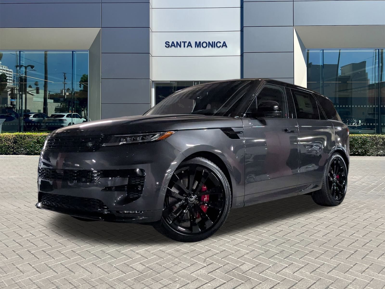 New 2025 Land Rover Range Rover Sport Dynamic SE