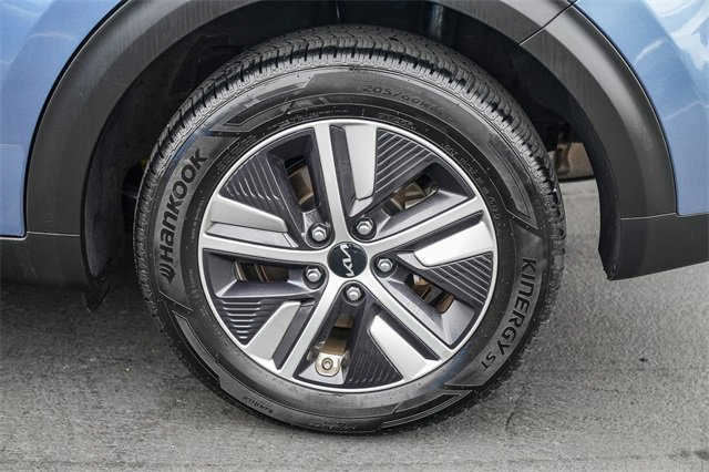 Certified 2022 Kia Niro EX Premium image 12