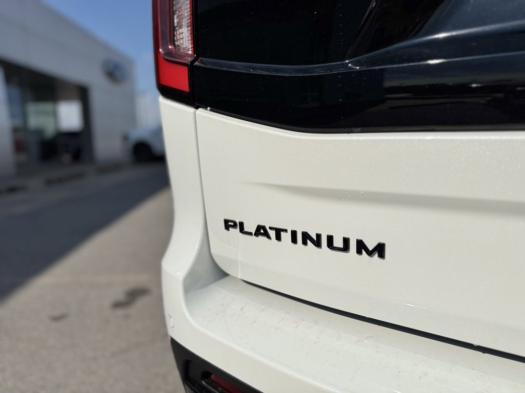 New 2025 Ford Expedition Platinum image 7