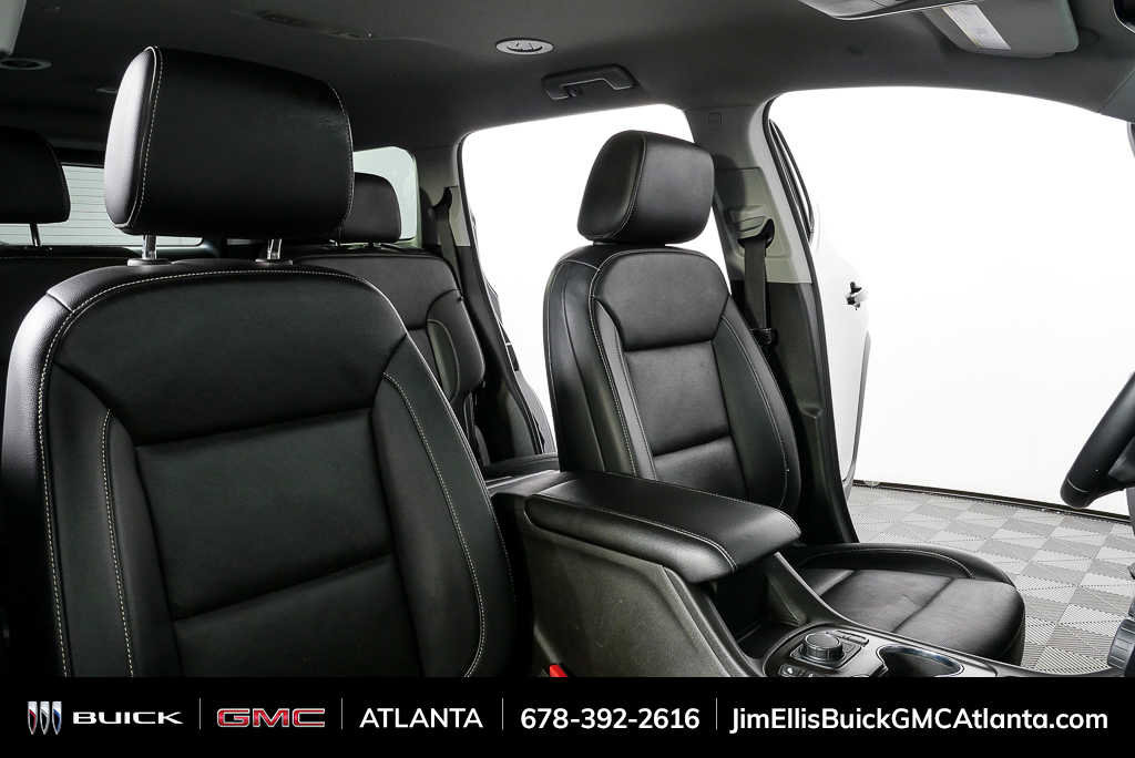Used 2023 GMC Acadia SLT image 23