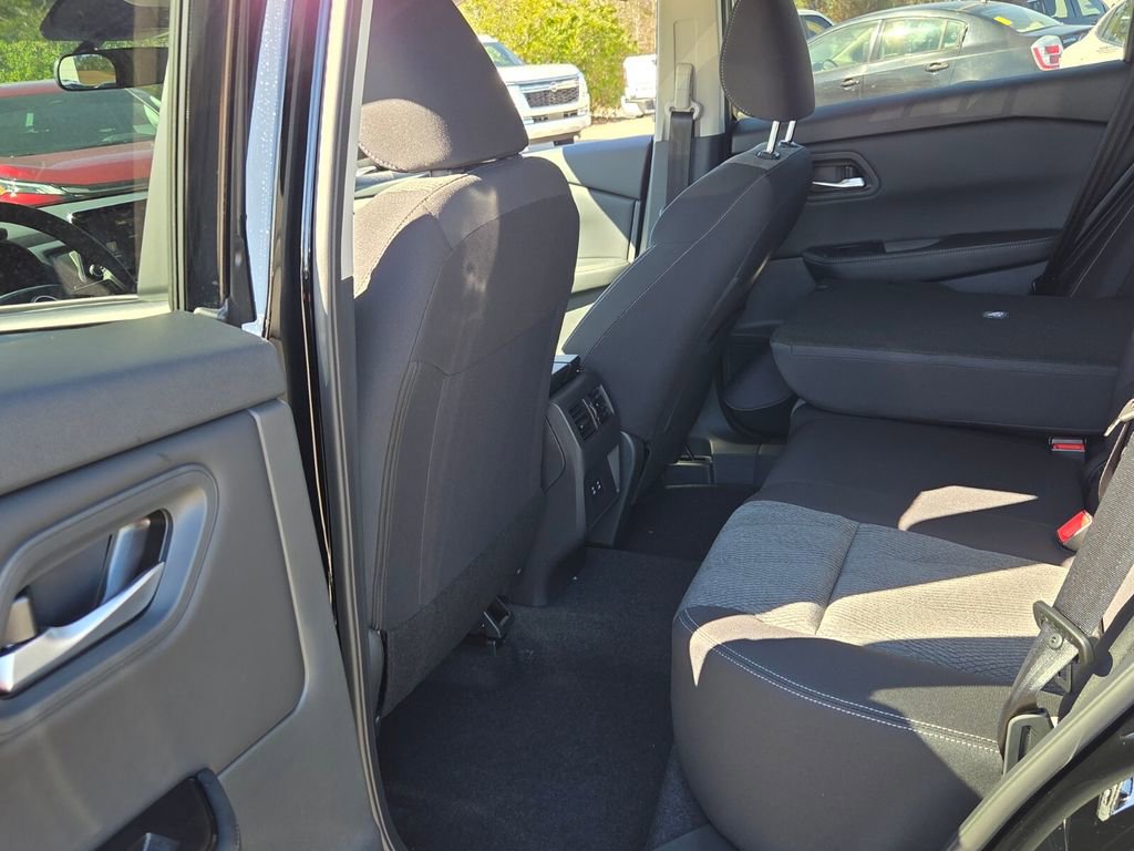 New 2026 Nissan Rogue SV image 5