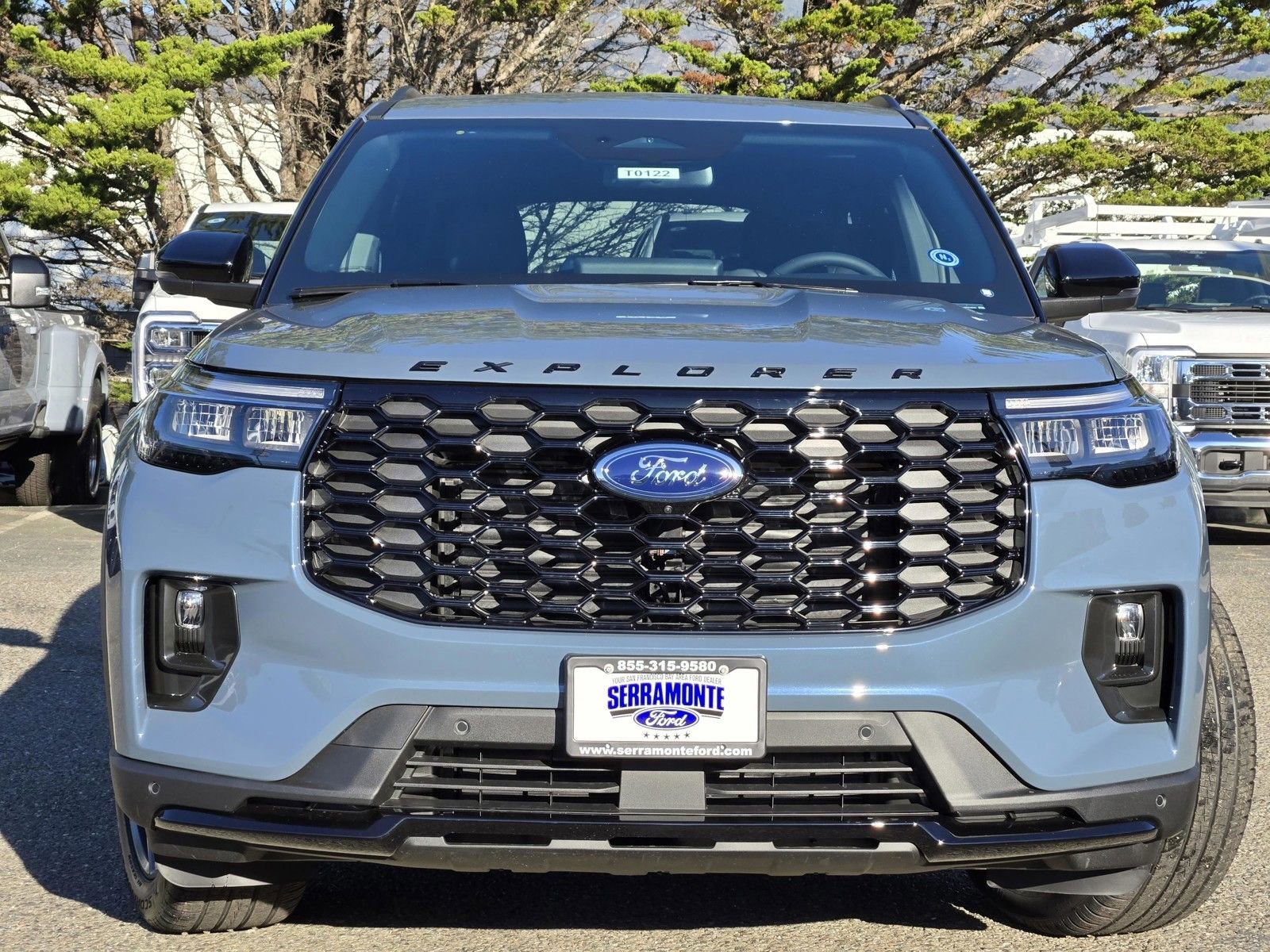 Used 2026 Ford Explorer ST-Line w/ ST-Line Street Pack image 3