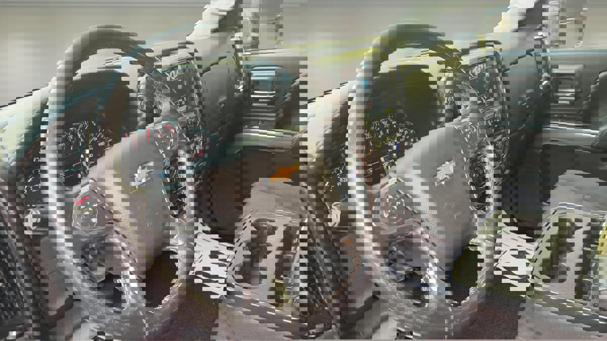 Used 2016 Chevrolet Silverado 2500 LT w/ LT Convenience Package image 12