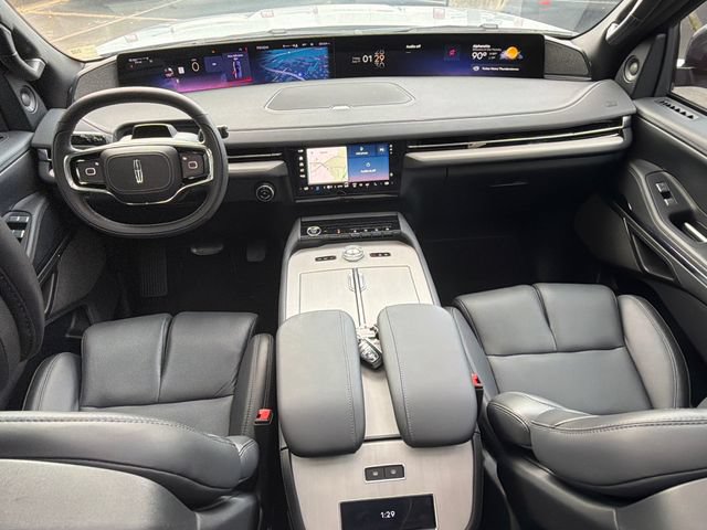 New 2025 Lincoln Navigator L Reserve w/ Jet Appearance Package AWD/4WD image 26