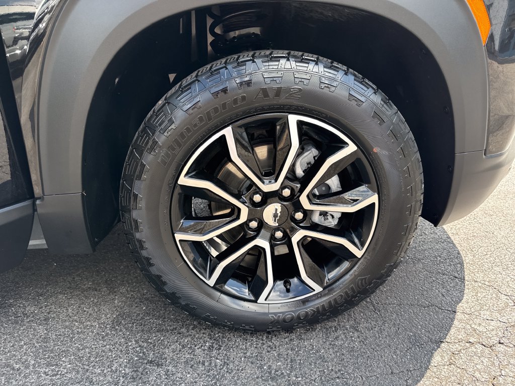 Certified 2024 Chevrolet TrailBlazer ACTIV w/ Convenience Package AWD/4WD image 27