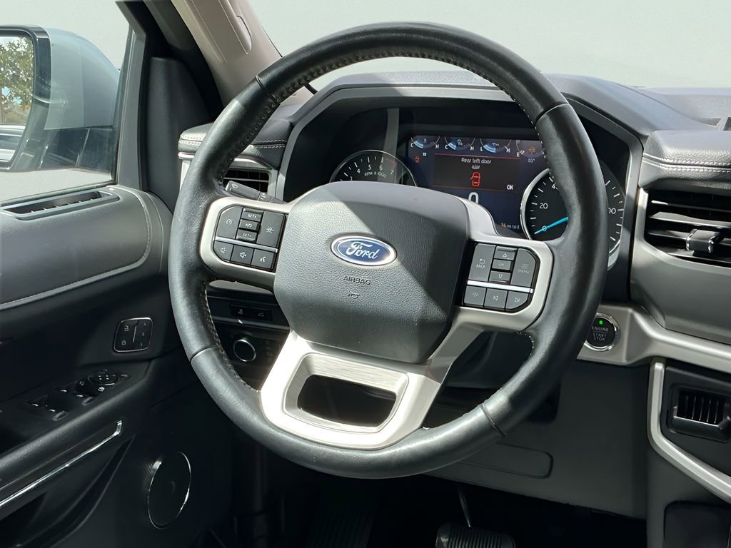 Certified 2023 Ford Expedition Max XLT image 30
