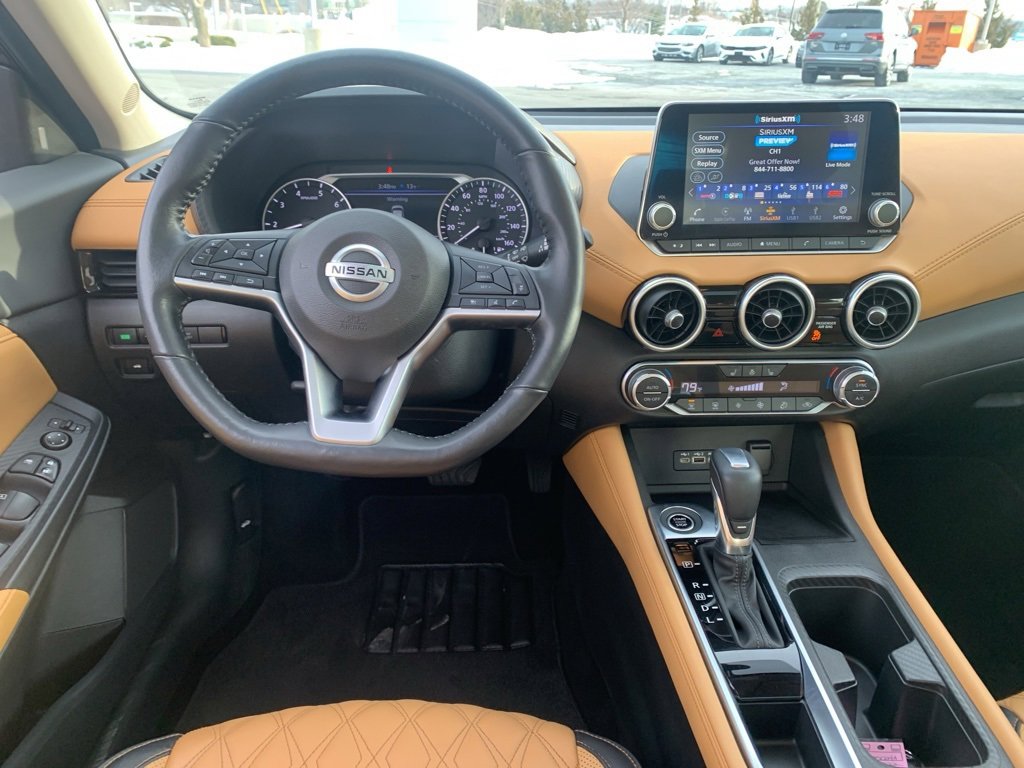 Used 2022 Nissan Sentra SV w/ SV Premium Package image 25