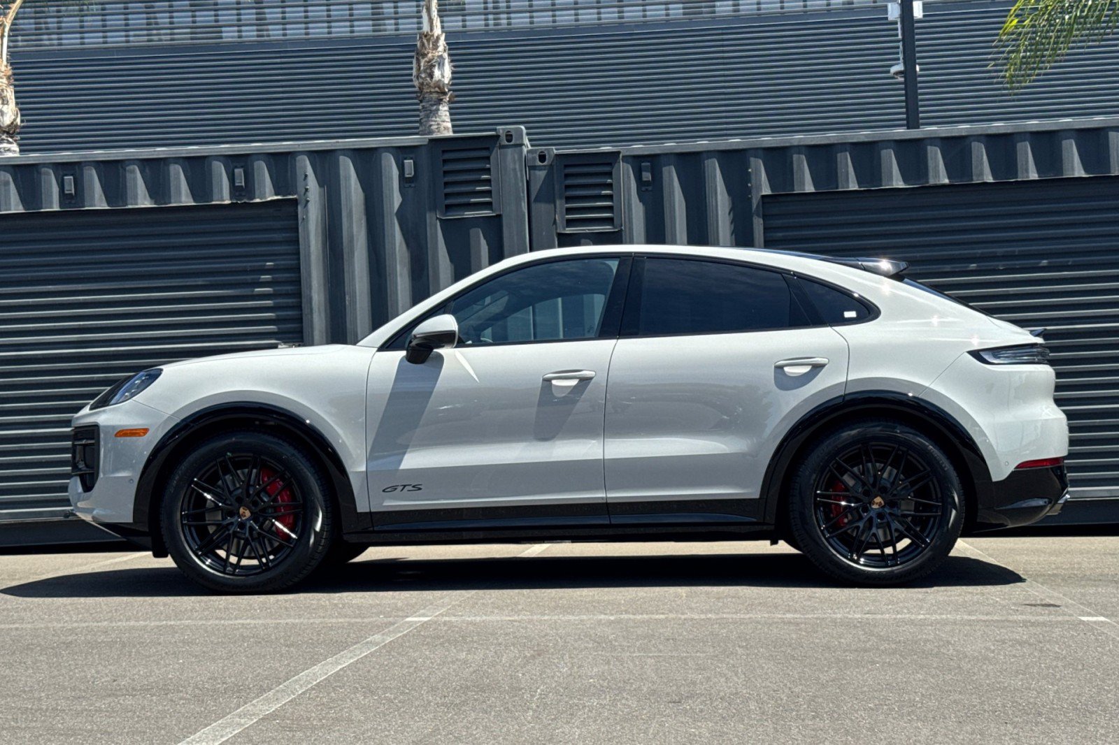 New 2026 Porsche Cayenne GTS AWD/4WD image 2