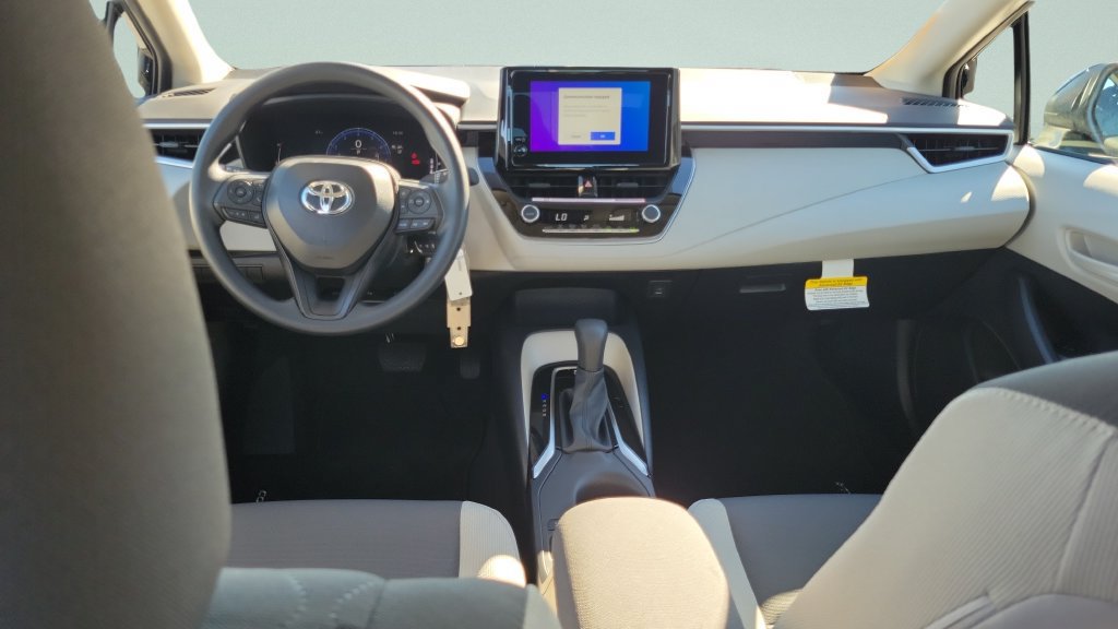 New 2027 Toyota Corolla LE FWD image 10
