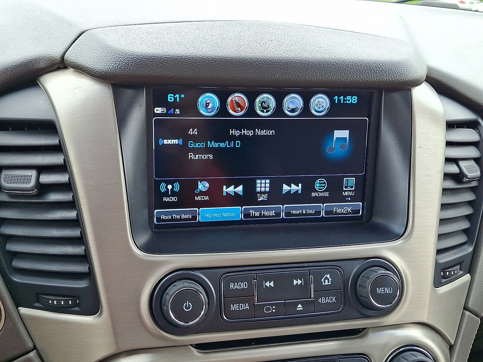 Used 2019 GMC Yukon Denali w/ Denali Ultimate Package AWD/4WD image 18