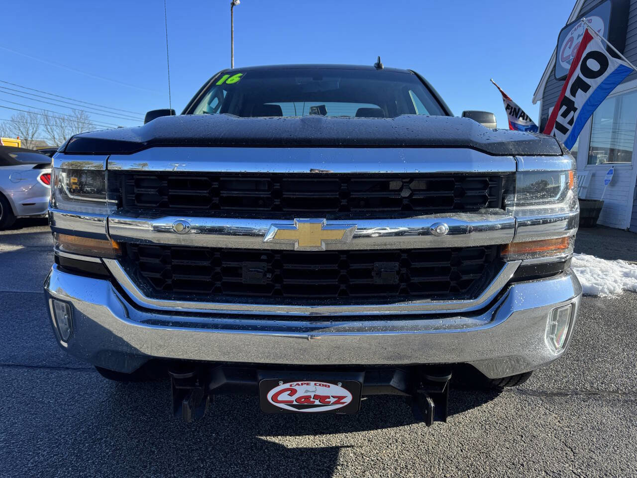 Used 2016 Chevrolet Silverado 1500 LT w/ LT Fleet Convenience Package image 3