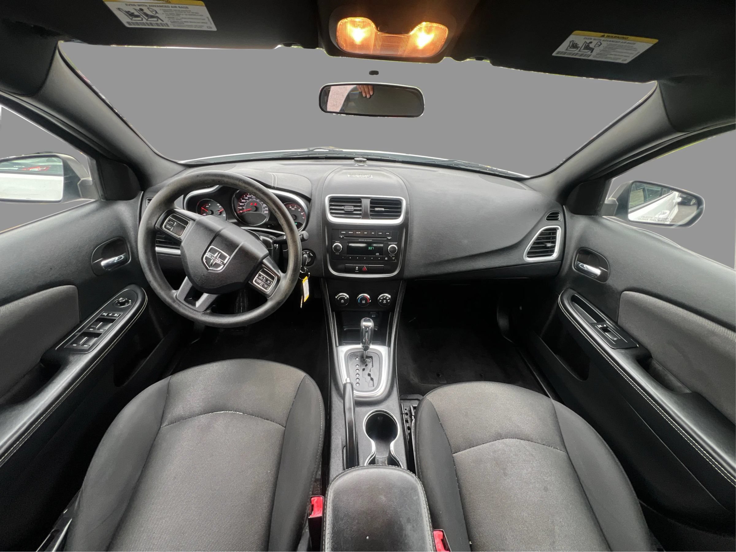 Used 2014 Dodge Avenger SE FWD image 26