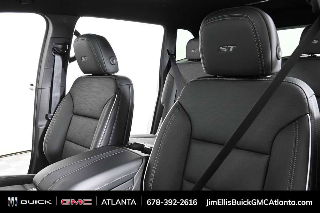 New 2025 Buick Enclave Sport Touring w/ Power Package image 5