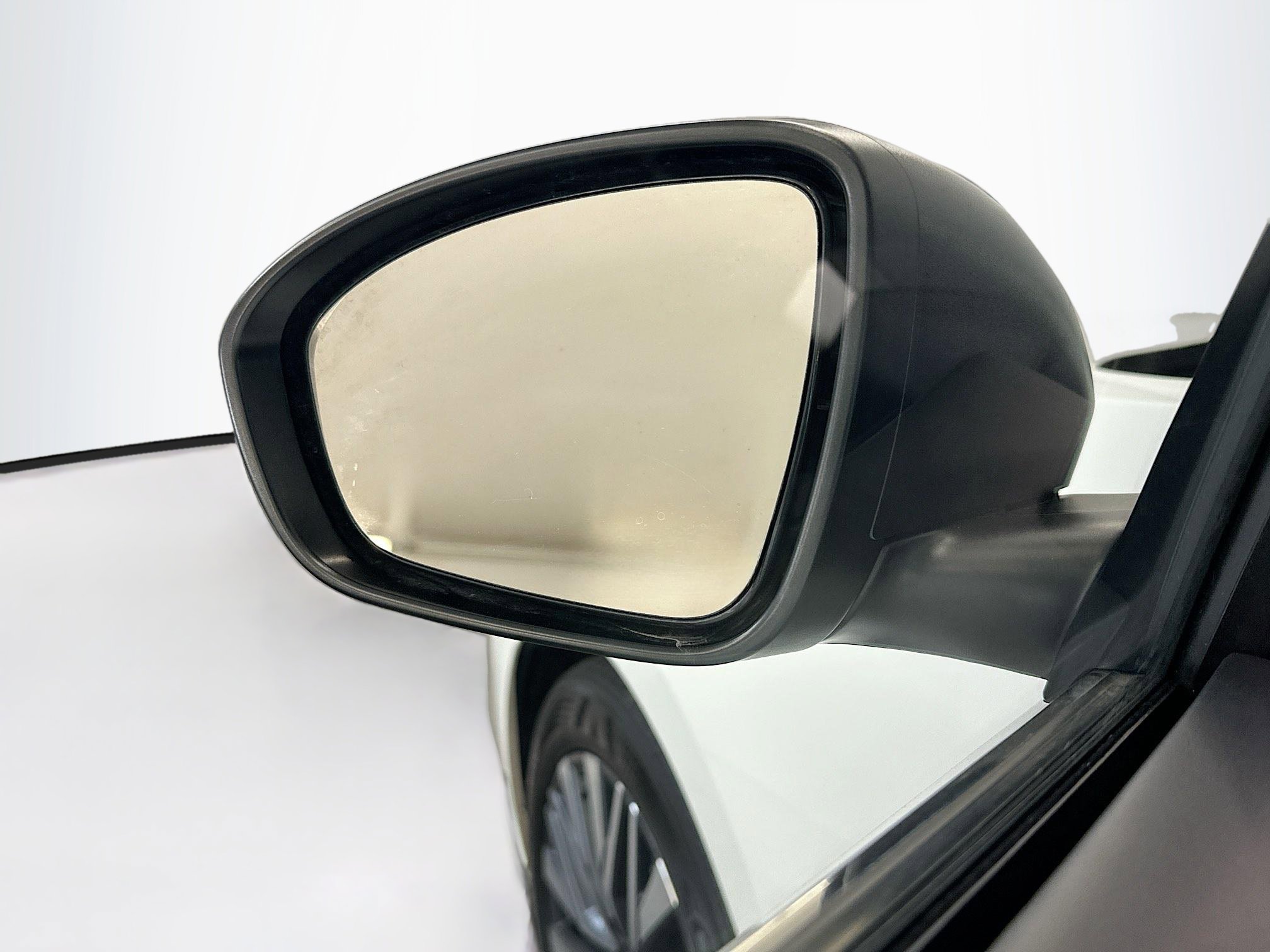 Used 2025 Nissan Altima 2.5 SV image 16