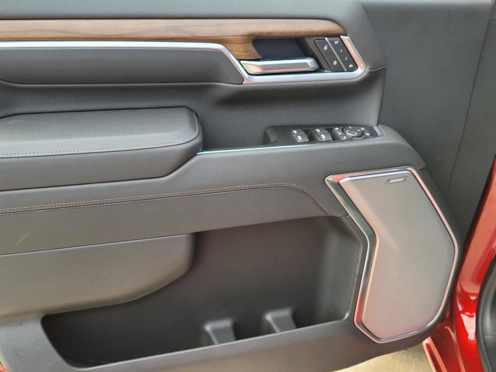 New 2026 Chevrolet Silverado 2500 High Country w/ High Country Premium Package AWD/4WD image 12