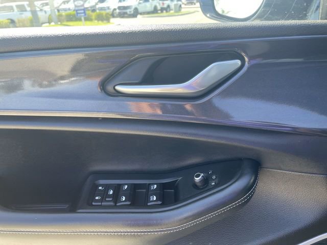 Used 2021 Jeep Grand Cherokee L Laredo image 23