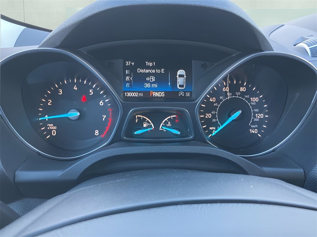 Used 2018 Ford Escape Titanium w/ Ford Safe & Smart Package image 12