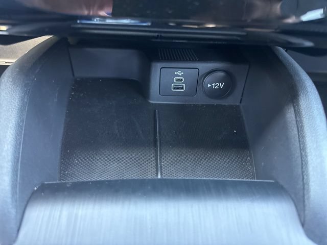 New 2026 Ford Escape ST-Line Select w/ Equipment Group 401A AWD/4WD image 33