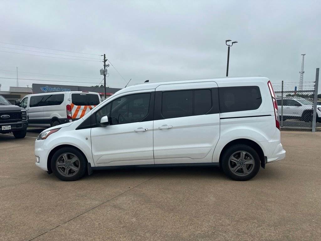 Used 2023 Ford Transit Connect Titanium FWD image 3