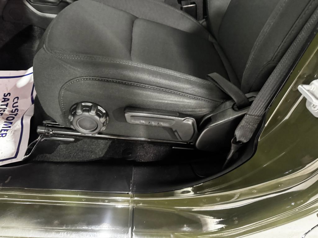 Used 2021 Jeep Wrangler Unlimited Sport image 19