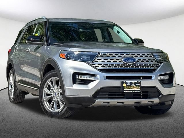 Used 2021 Ford Explorer Limited w/ Class III Trailer Tow Package AWD/4WD image 2