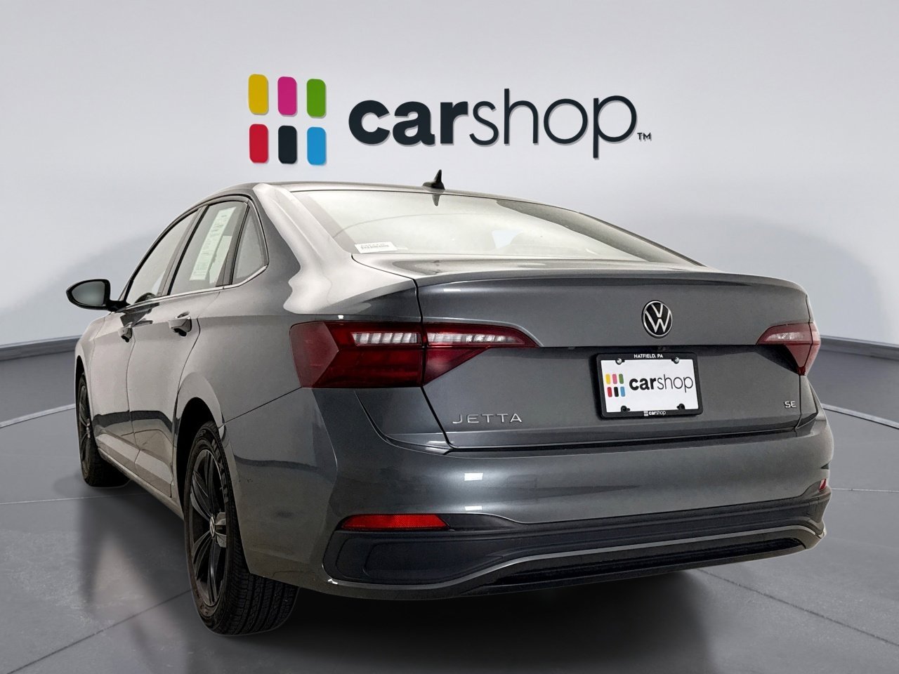 Used 2022 Volkswagen Jetta SE FWD image 3