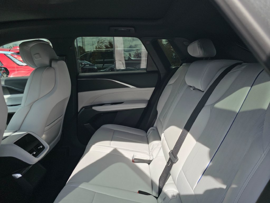Certified 2024 Cadillac Lyriq Luxury w/ LPO, Floor Liner Package AWD/4WD image 20