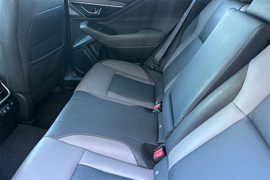 Used 2022 Subaru Outback Onyx Edition XT image 5