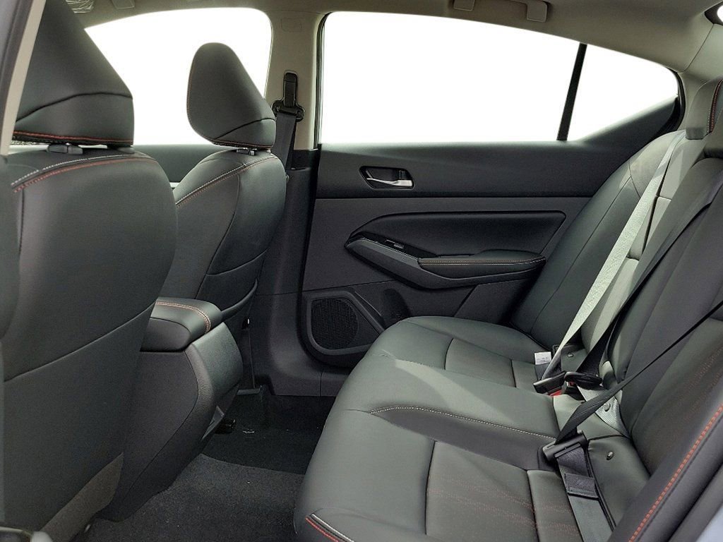 New 2025 Nissan Altima 2.5 SR w/ SR Premium Package image 20