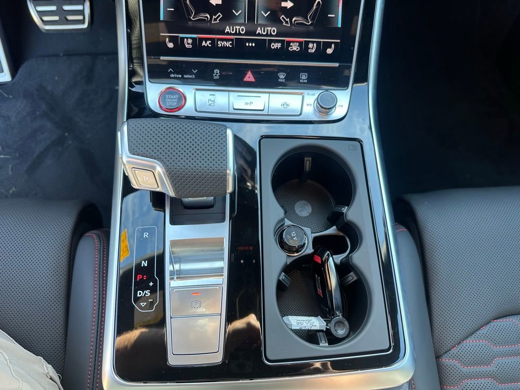 New 2026 Audi RS Q8 performance image 22