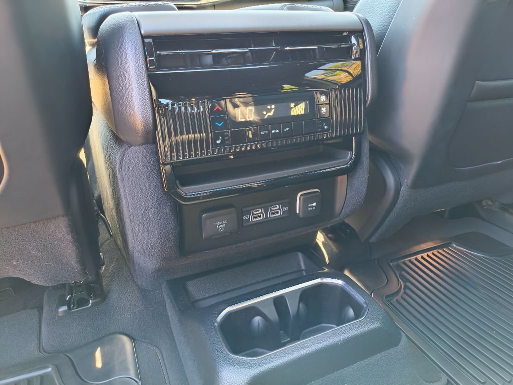 Used 2024 Jeep Wagoneer Series II RWD image 36