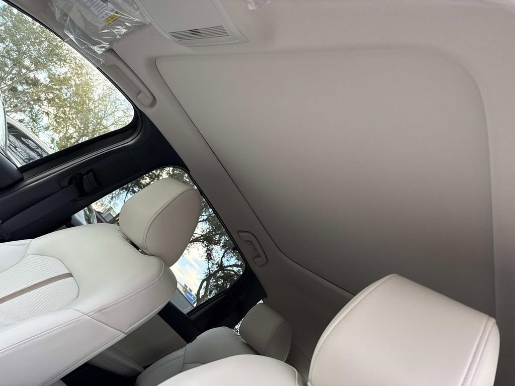 New 2026 MAZDA CX-90 3.3 Turbo w/ Premium Plus Pkg image 50