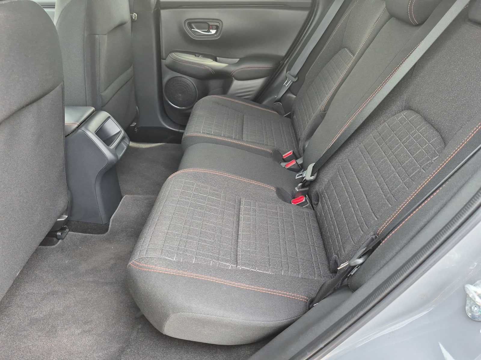 Certified 2025 Honda HR-V Sport image 18