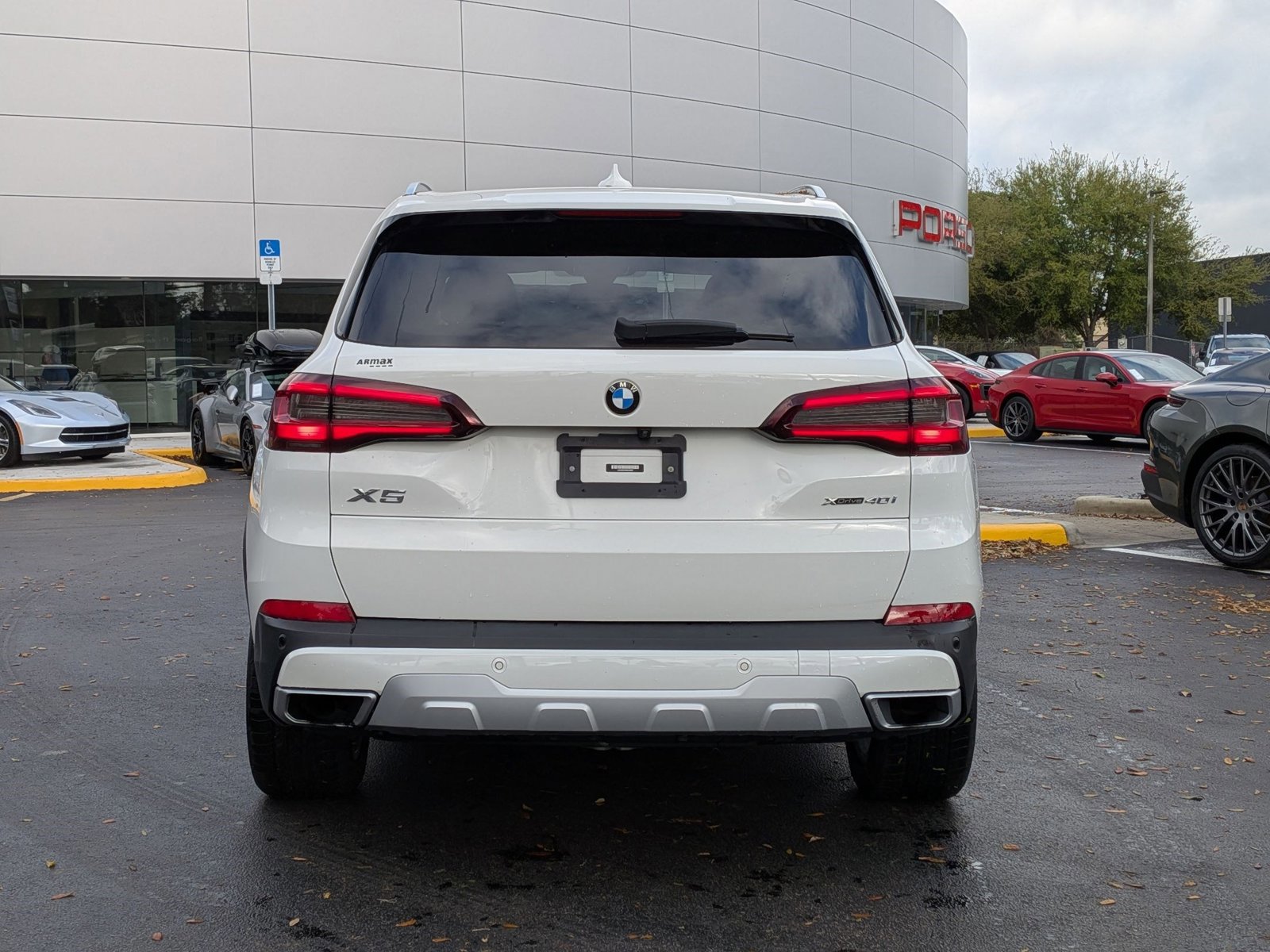 Used 2022 BMW X5 xDrive40i w/ Parking Assistance Package image 11