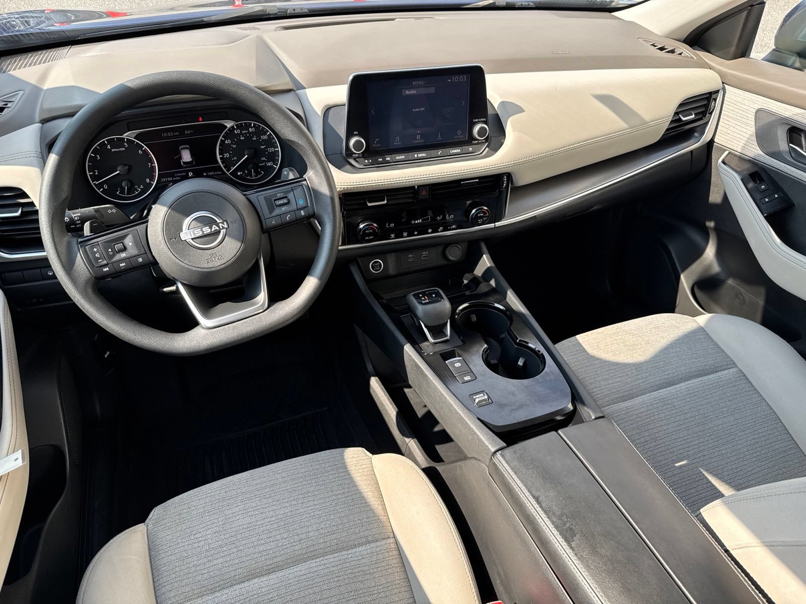 Used 2023 Nissan Rogue SV FWD image 16