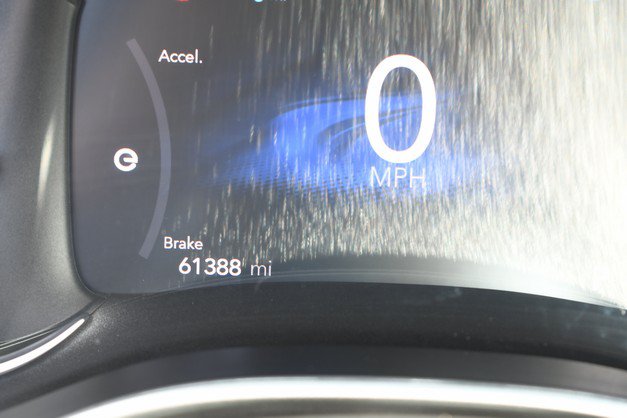 Used 2024 Chrysler Pacifica Limited FWD image 33