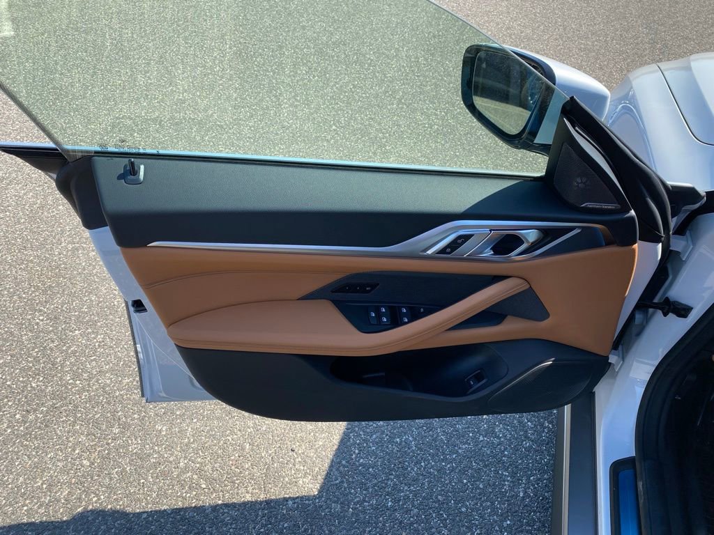 New 2026 BMW i4 xDrive40i w/ Premium Package AWD/4WD image 12