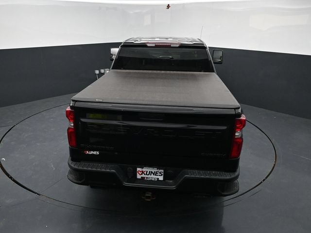 Used 2020 Chevrolet Silverado 1500 Custom Trail Boss w/ Custom Convenience Package AWD/4WD image 24