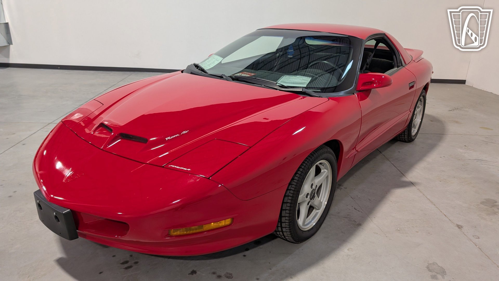 Used 1996 Pontiac Firebird Formula image 2