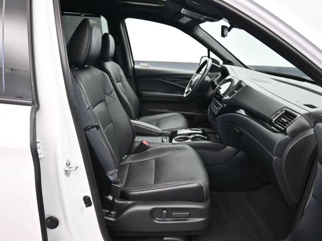Used 2023 Honda Passport Elite image 49