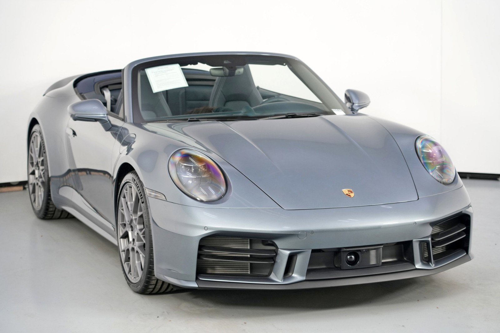 Used 2025 Porsche 911 Carrera image 54