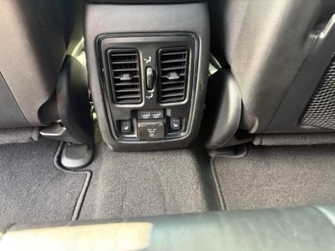 Used 2021 Jeep Grand Cherokee Limited w/ Luxury Group II AWD/4WD image 33