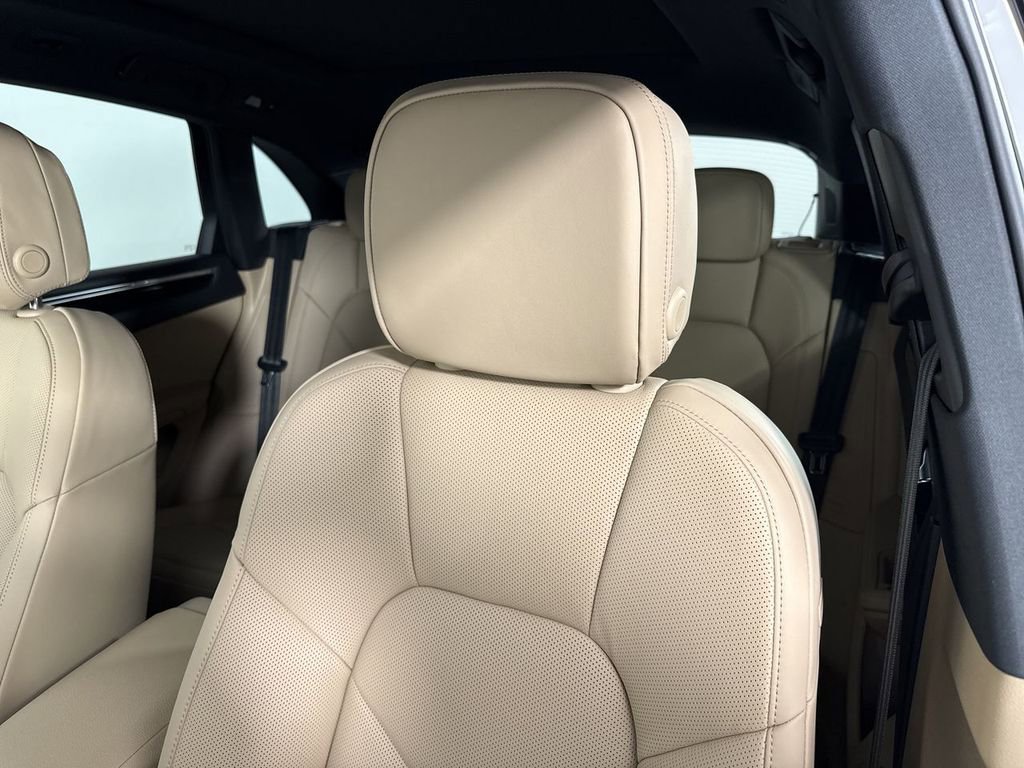 New 2026 Porsche Macan AWD/4WD image 41