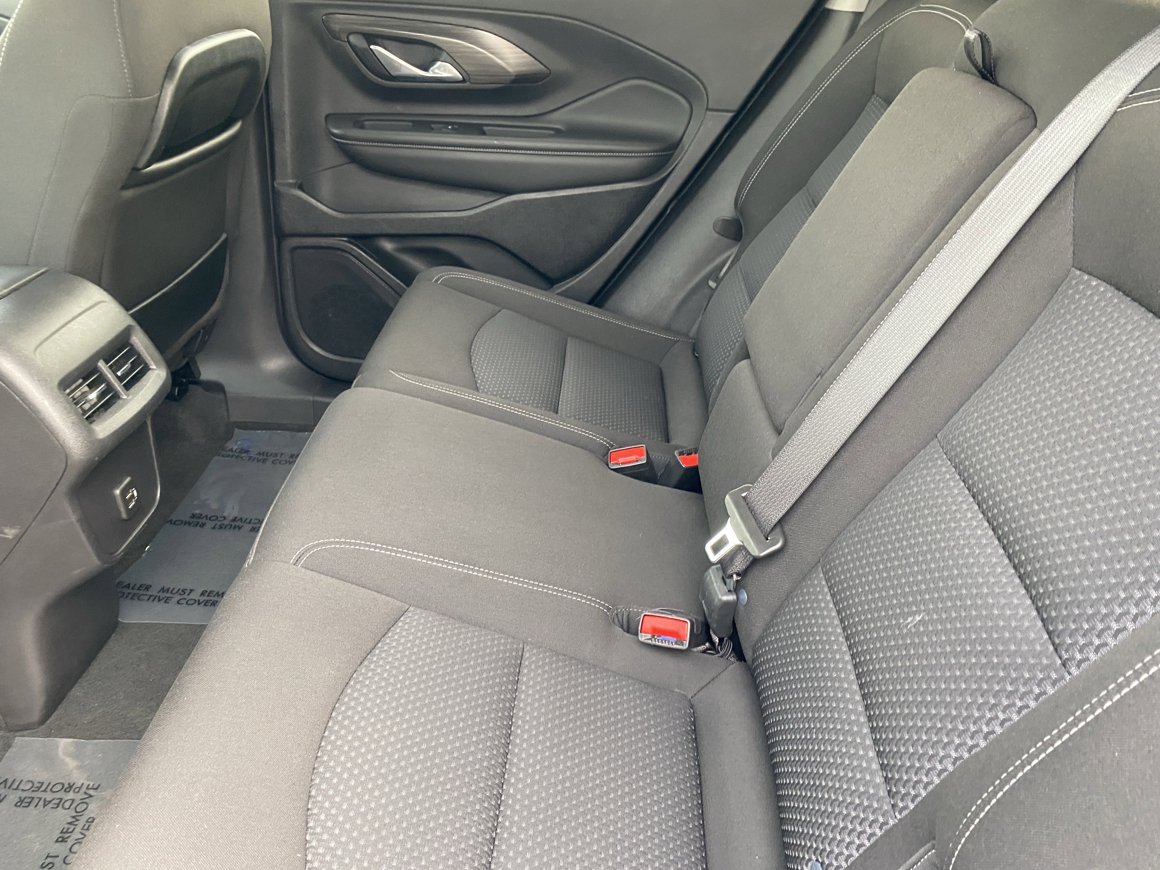 Used 2024 GMC Terrain SLE image 13